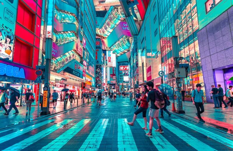 Everything You Need to Know About Live Streaming for E-Commerce