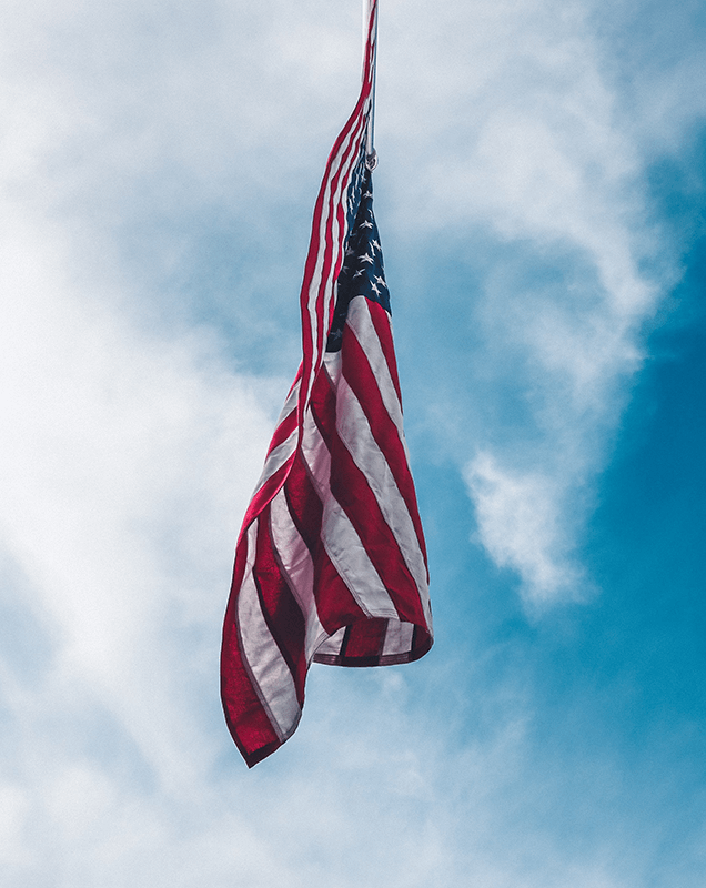Amerikaanse vlag, als symbool voor clouddiensten in Amerikaanse handen